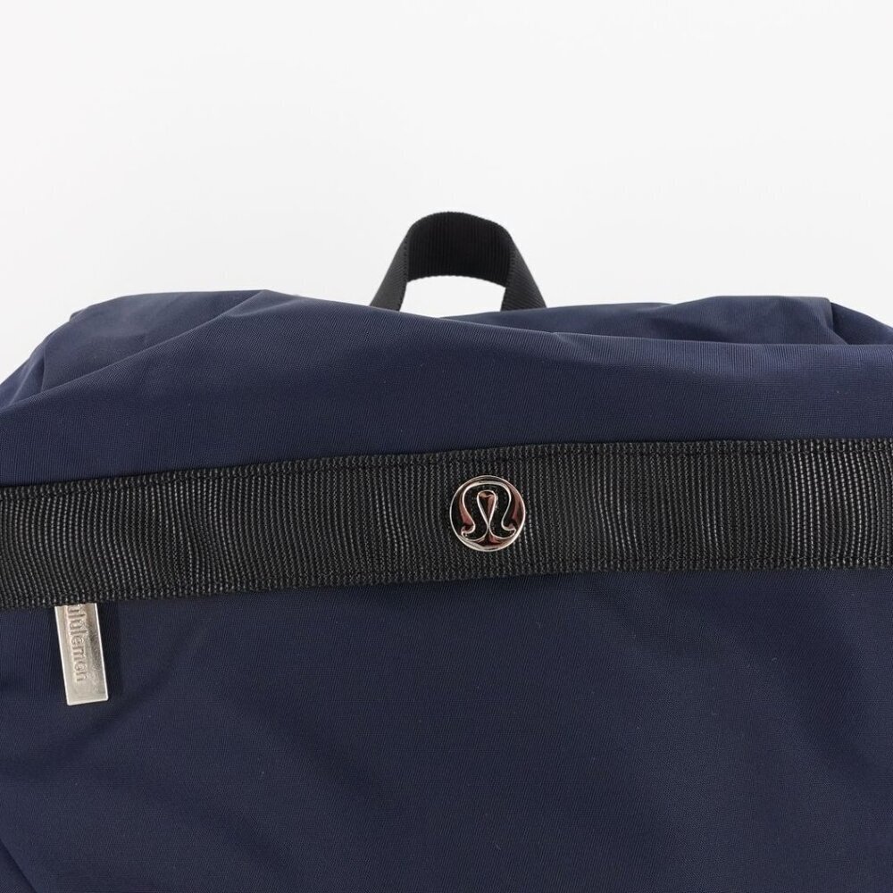 Lululemon Wunderlust Backpack 14L Navy Blue - Picture 11 of 16